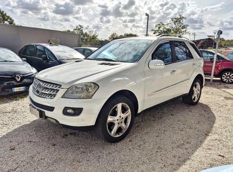 MERCEDES BENZ Classe M ML 320 CDI Offroad Pro Image 1